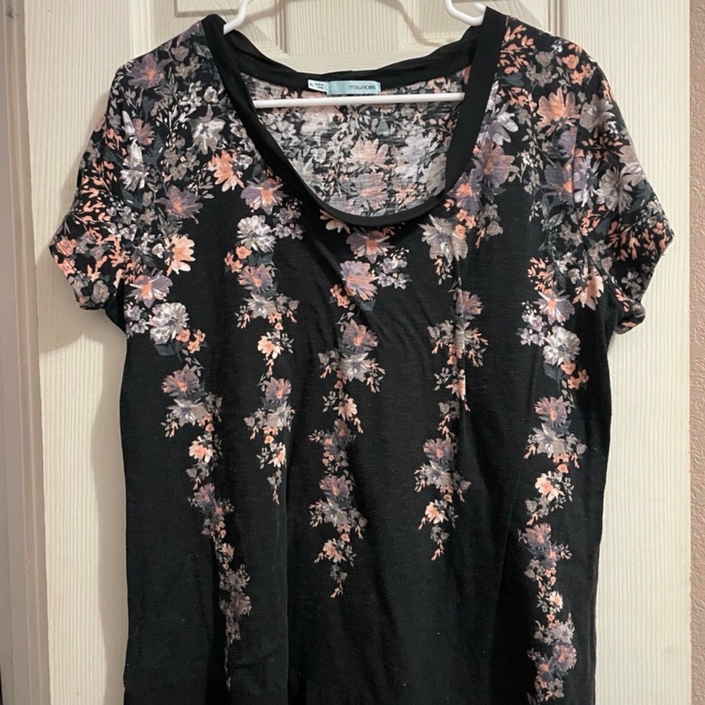 Maurices Black & pink Short Sleeve Floral Tee sheer ruffle hem XL